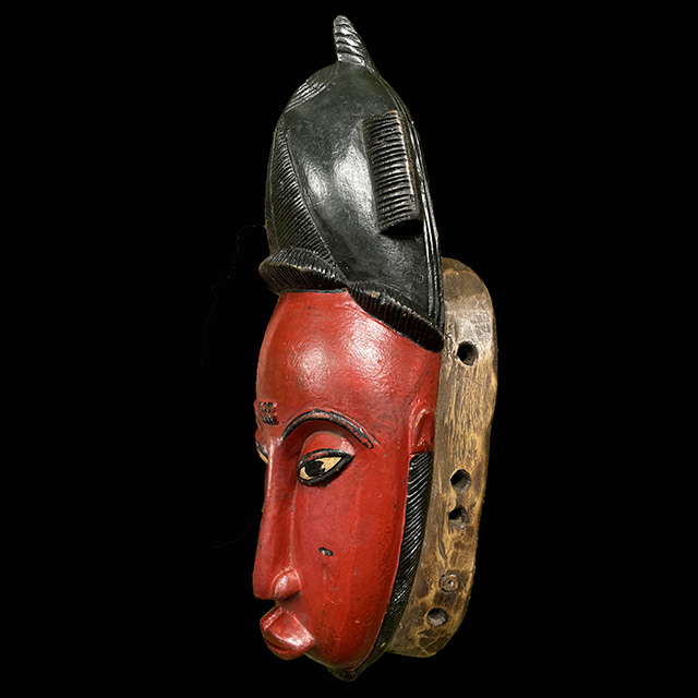 Guro Mask 77 Left Angle